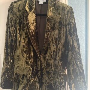 Luxurious Crushed Velvet Blazer in Olive